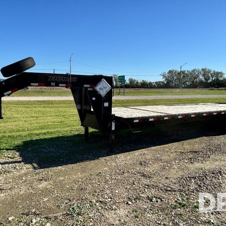 2017 Travalong Gooseneck Trailer (GP11710, Unit 126166)