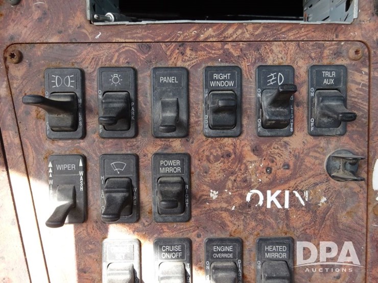 1997-ihc-9400-eagle-truck-(pz13991,-unit-433)-image-92