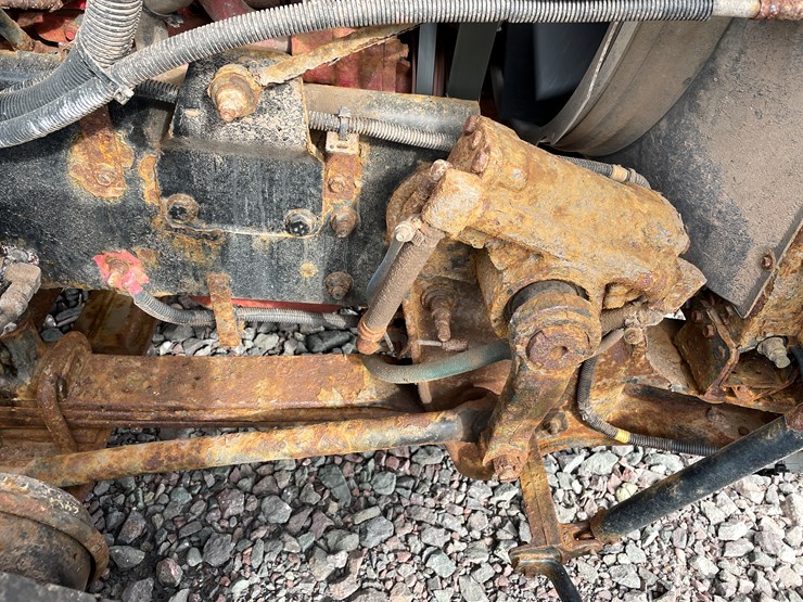 #1002-•-2021-international-semi-tractor-(has-mi-title)-image-51