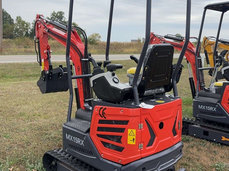 mini-excavator-mx15rx-image-3