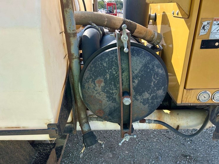 2012-vermeer-v500lehd-image-14