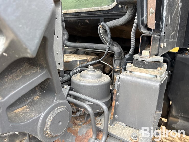 2009-challenger-mt645c-image-15