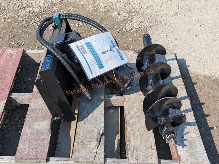 ir-mini-skid-steer-hyd-auger-image-5