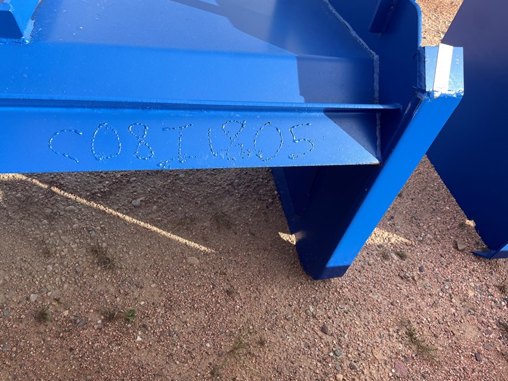 #4072-•-8'-snow-pusher-attachment-image-10