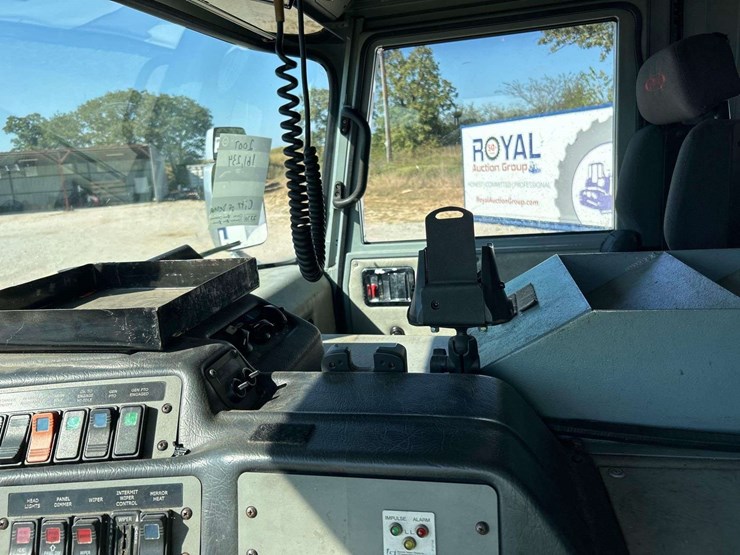 2007-pierce-dash-image-24