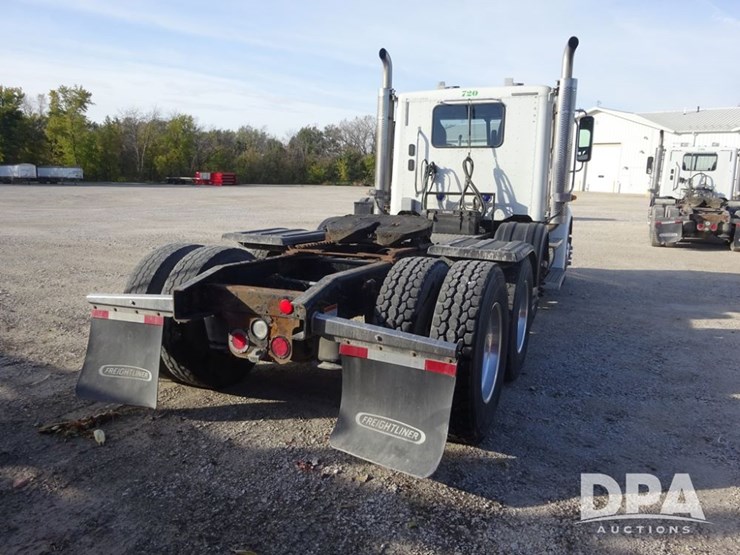 2016-freightliner-coronado-day-cab-glider-truck-(pz13982,-unit-720)-image-20