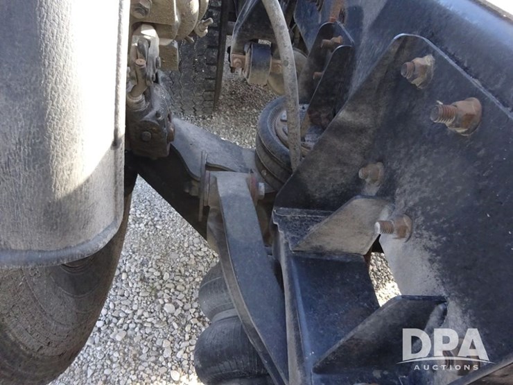 2016-freightliner-coronado-day-cab-glider-truck-(pz13982,-unit-720)-image-58