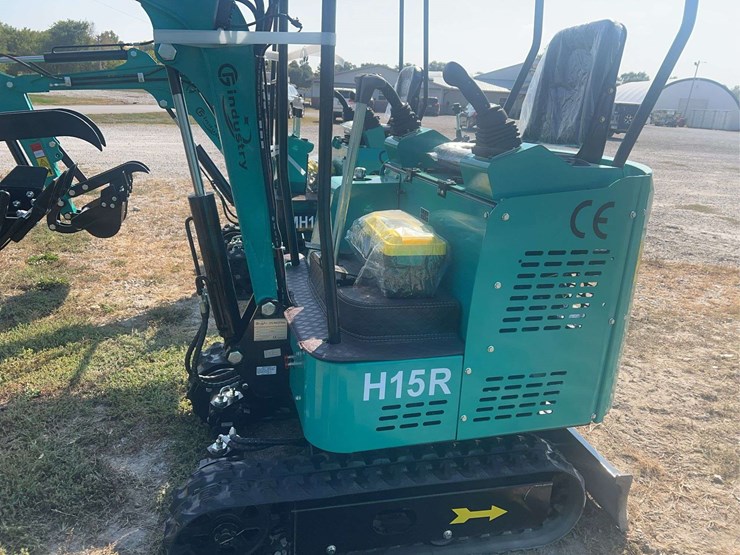 mini-excavator-h15r-image-14