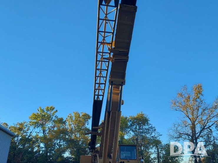 1984-grove-rt740-image-12