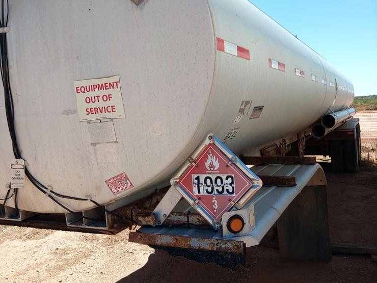 1974-trailmobile-trailer-image-4