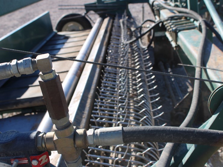 2003-john-deere-8000-image-10