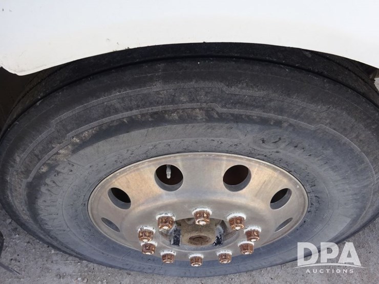 2007-volvo-vnl-day-cab-truck-(pz13987,-unit-110)-image-48