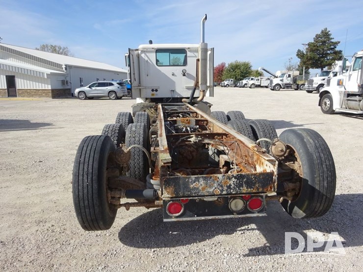 1997-ihc-9400-eagle-truck-(pz13991,-unit-433)-image-23