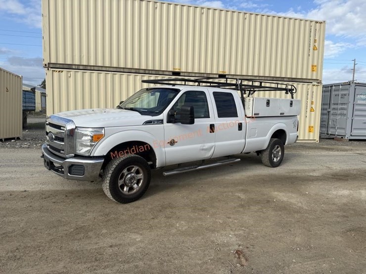 2015-ford-f350-xlt-image-2