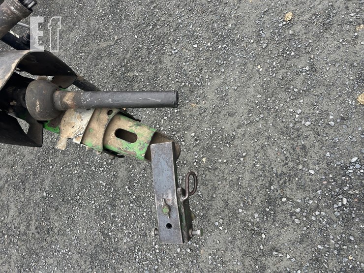 john-deere-820-image-3