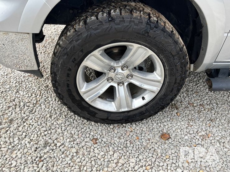 2018-dodge-ram-1500-image-34