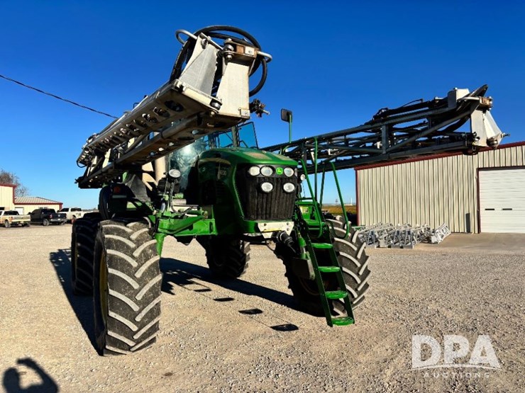 2013-john-deere-4830-image-4