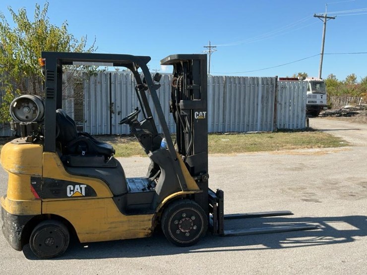 caterpillar-c5000-image-6