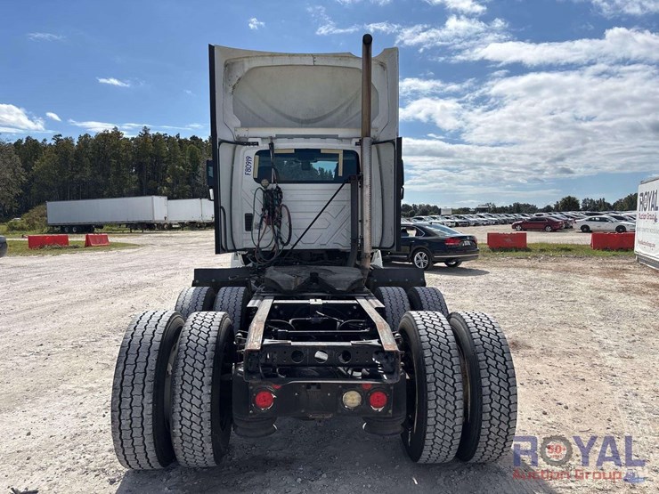 2015-international-transtar-8600-image-36