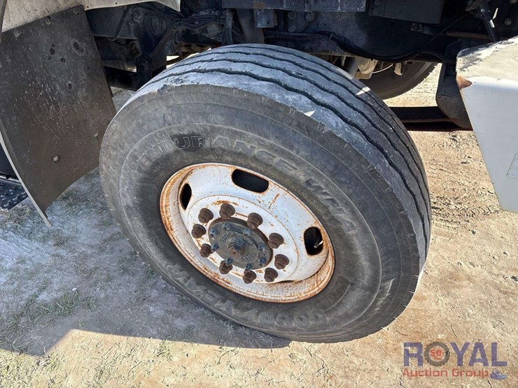 2013-international-workstar-7400-image-64