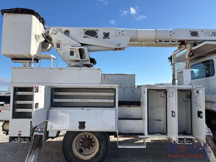 2013-international-workstar-7400-image-44