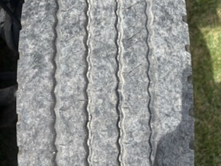 2015-kenworth-t880-image-8