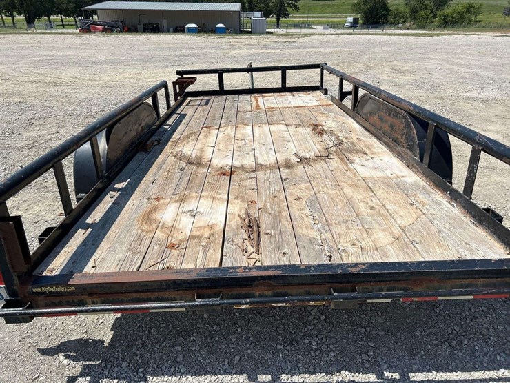 2003-big-tex-10pi-16ft.-t/a-pipe-top-utility-trailer-image-10