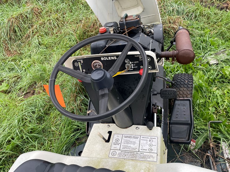 #8105-•-fmc-bolens-h16-lawn-mower-image-13