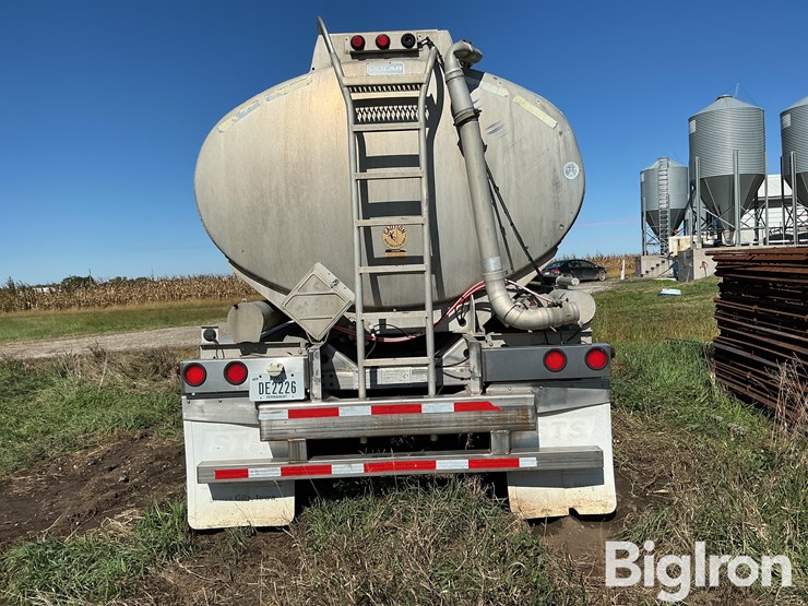 2004-polar-tanker-image-6