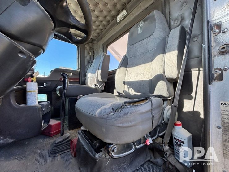 2007-kenworth-t800-image-81