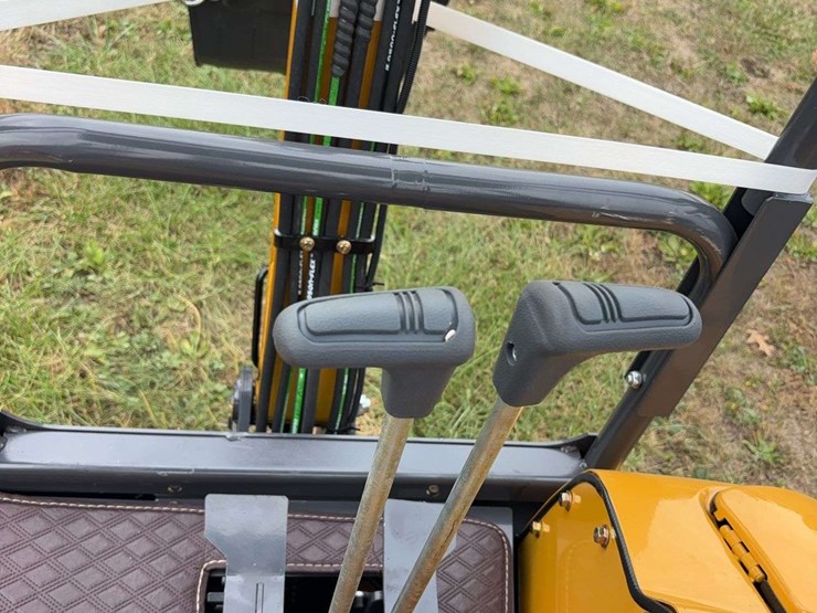 mini-excavator-qk18z-image-23