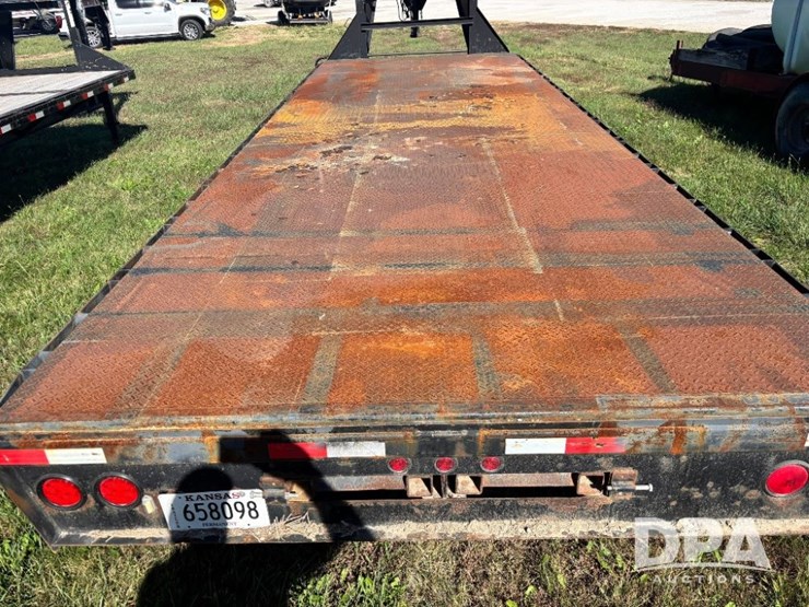 2004-load-max-gooseneck-trailer-(gp11715,-unit-126169)-image-5