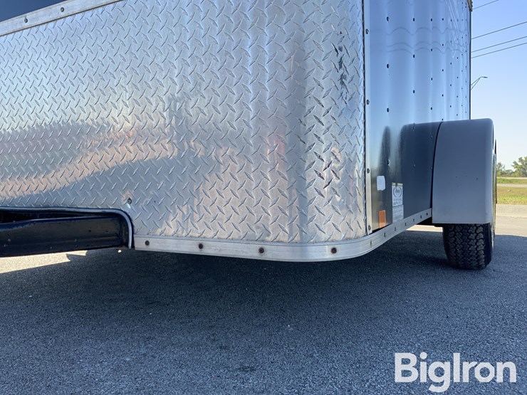 2005-united-expressline-image-15