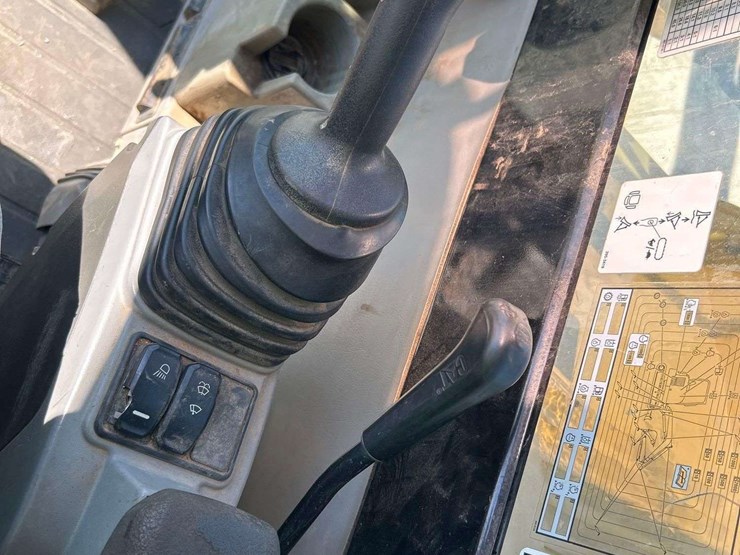 2018-caterpillar-308e2-cr-image-13