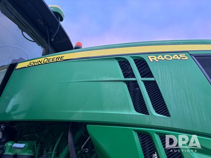 2018-john-deere-r4045-image-30