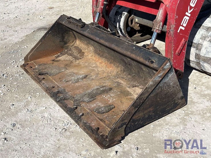 2016-takeuchi-tl10v2-image-7