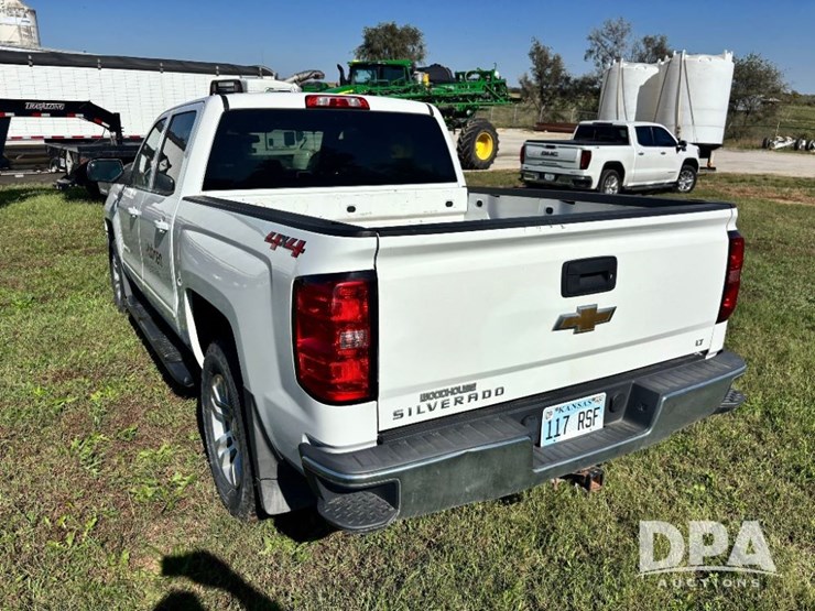2018-chevrolet-silverado-image-8