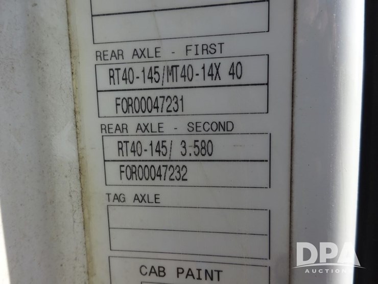 2007-volvo-vnl-day-cab-truck-(pz13987,-unit-110)-image-111