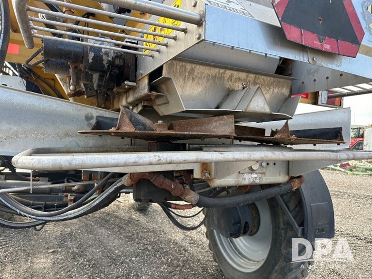 2017-ag-chem-rg1100b-image-29