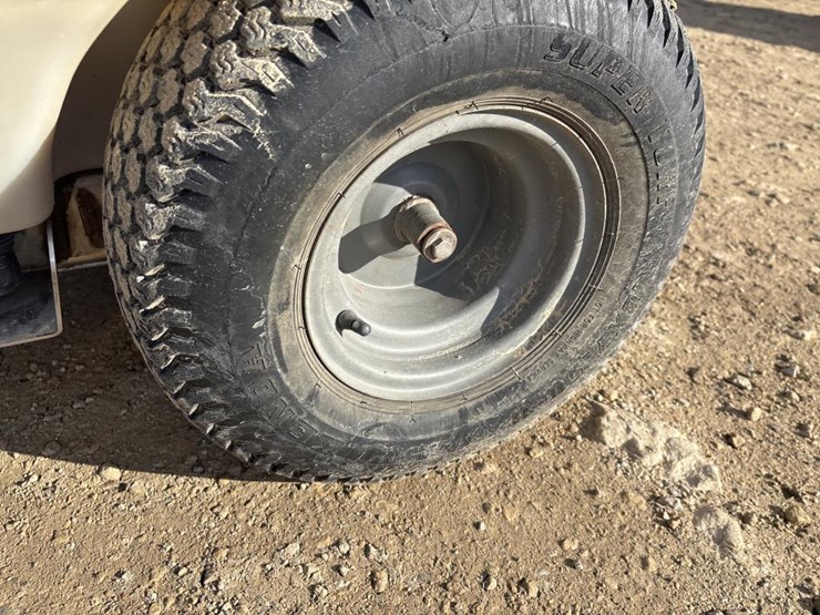 #3842-•-2016-toro-spreader-sprayer-image-19