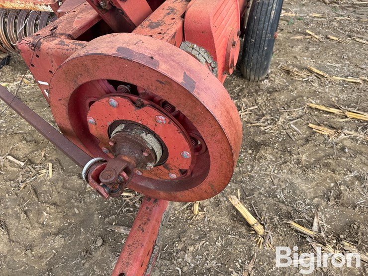 international-430-image-12