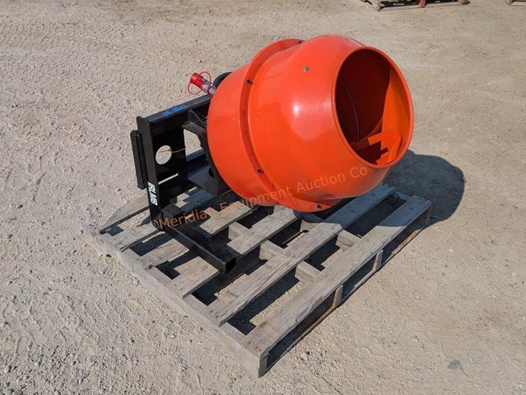 ir-mini-skid-steer-hyd-mixer-image-4