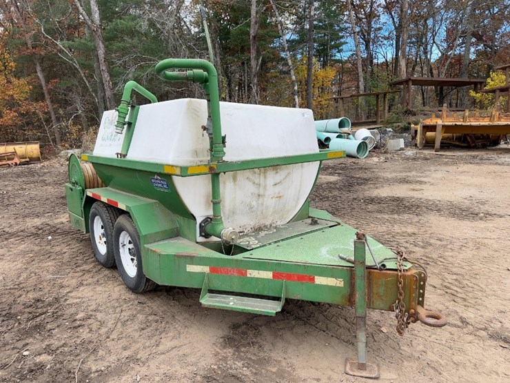 easy-lawn-l65-t/a-tow-behind-hydroseeder-image-7