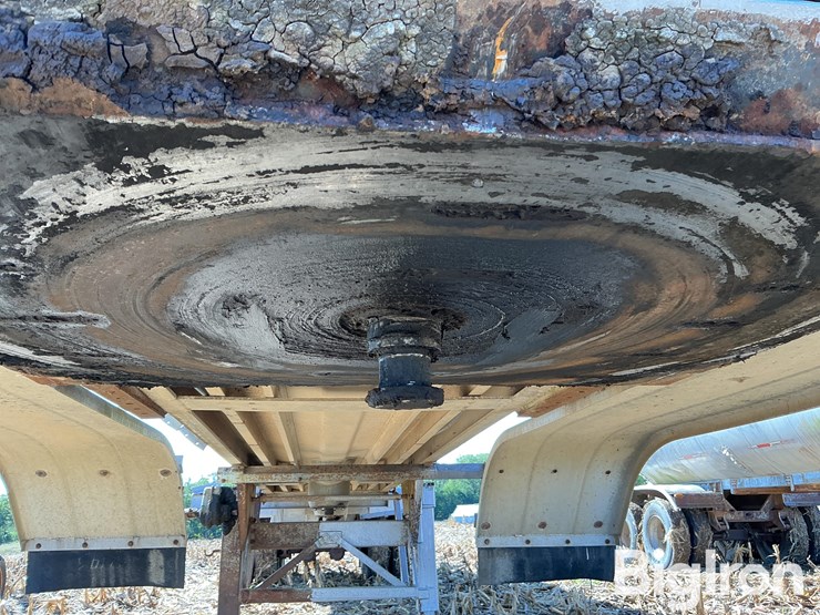 1969-trailmobile-trailer-image-7