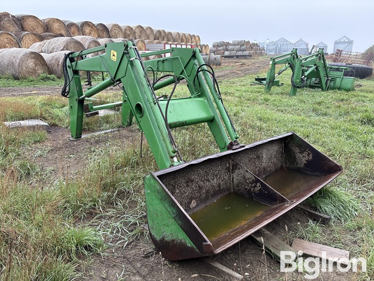 john-deere-260-image-3