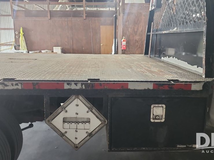 2012-dodge-ram-5500-image-21