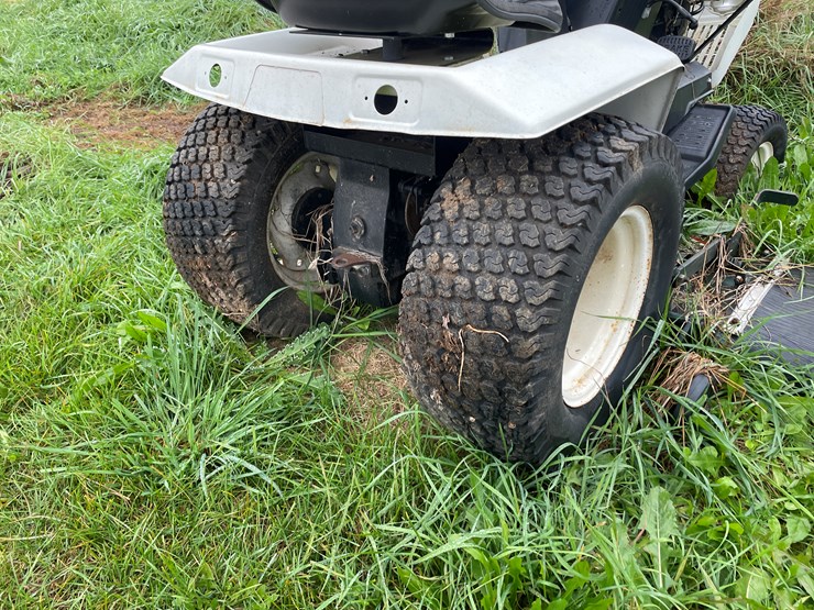 #8105-•-fmc-bolens-h16-lawn-mower-image-9