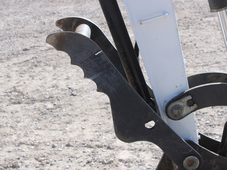 2016-bobcat-e32i-image-13