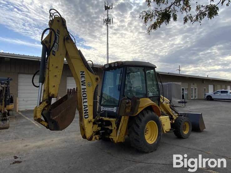 2005-new-holland-b95b-image-5
