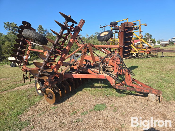 international-3-image-3